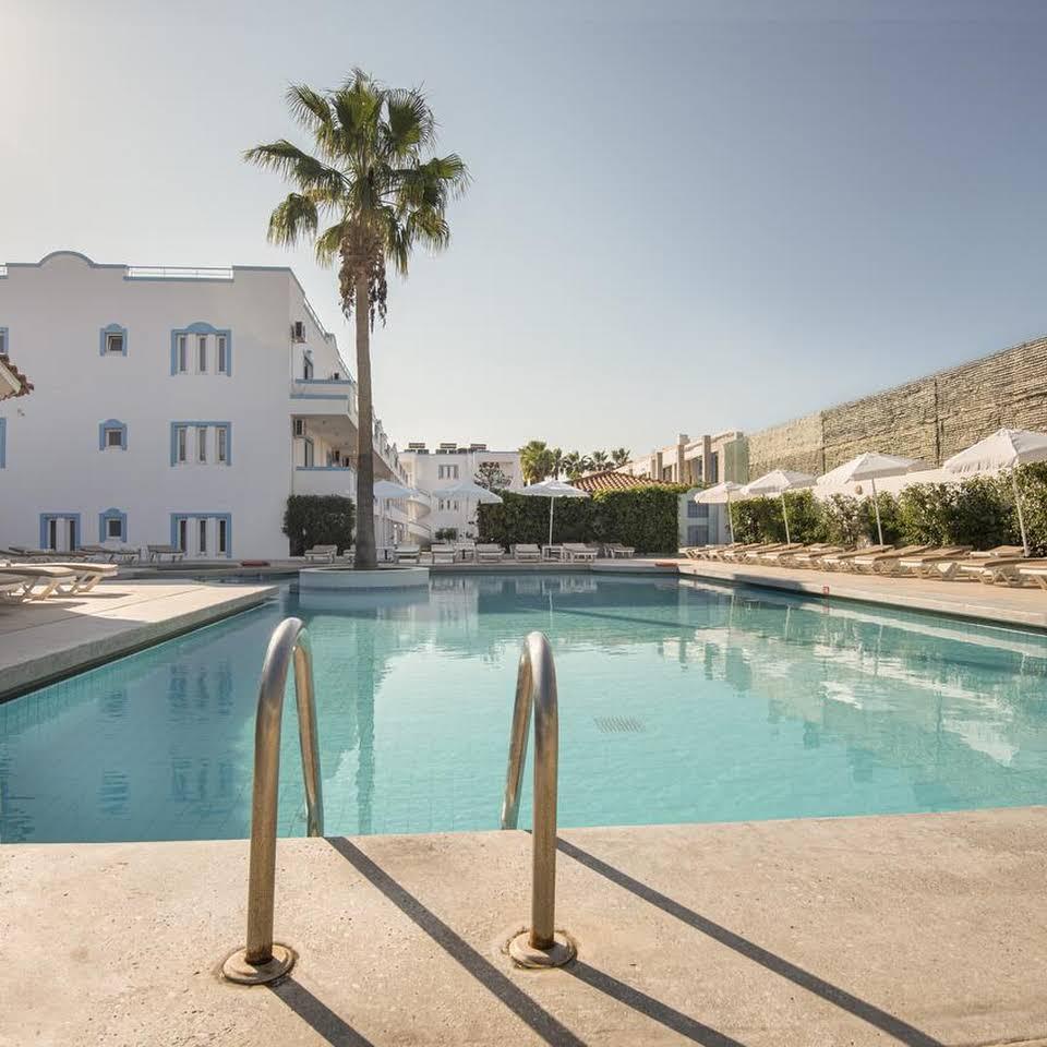 Aegean Blu Hotel & Apartments Кос Екстериор снимка